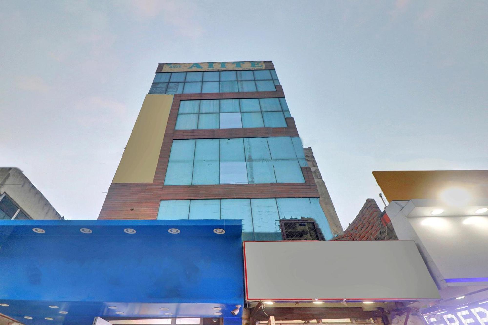 Super Capital O Moody Inn Delhi  Exterior foto